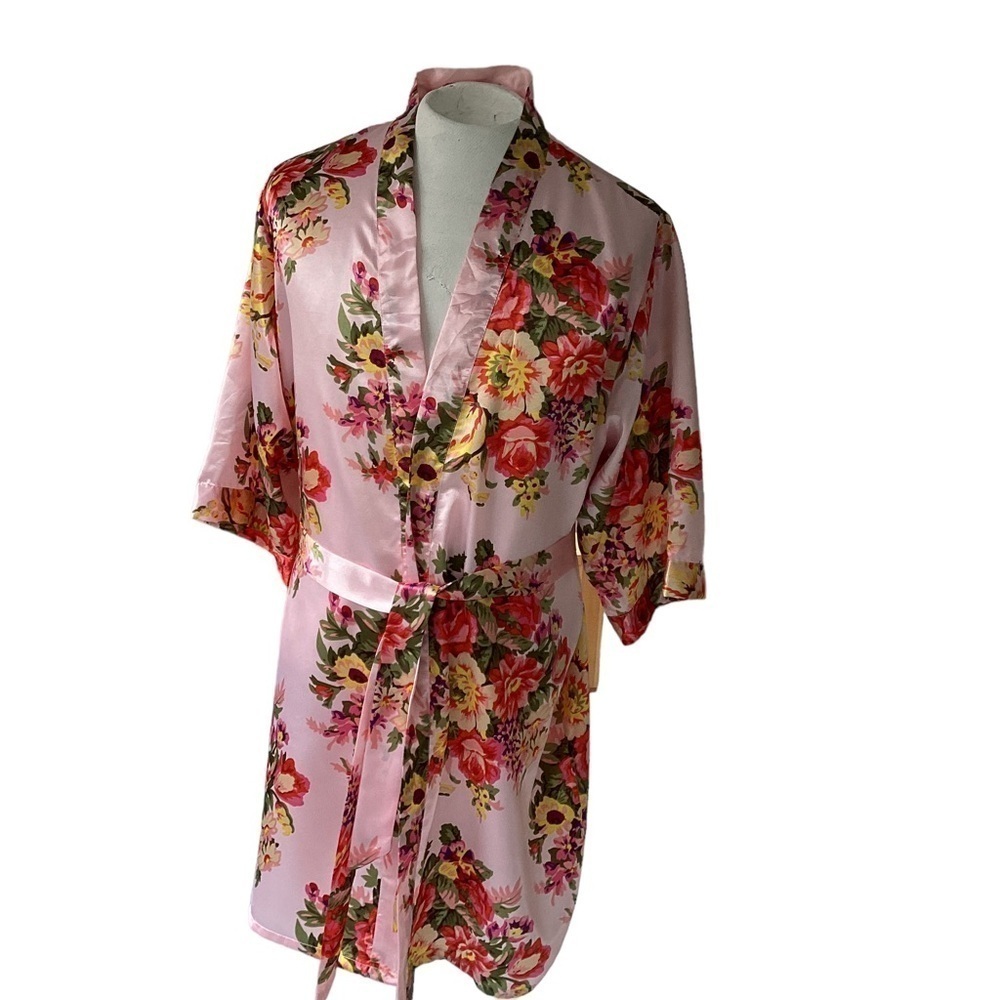 Miss to Mrs nightgown Rob, cover up medium. 0985